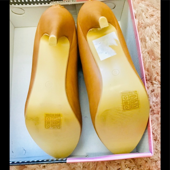 🔥 GORGEOUS TAN ANKLE BOOTS 🔥SIZE 9 🔥NEW WITH BOX - Picture 6 of 11